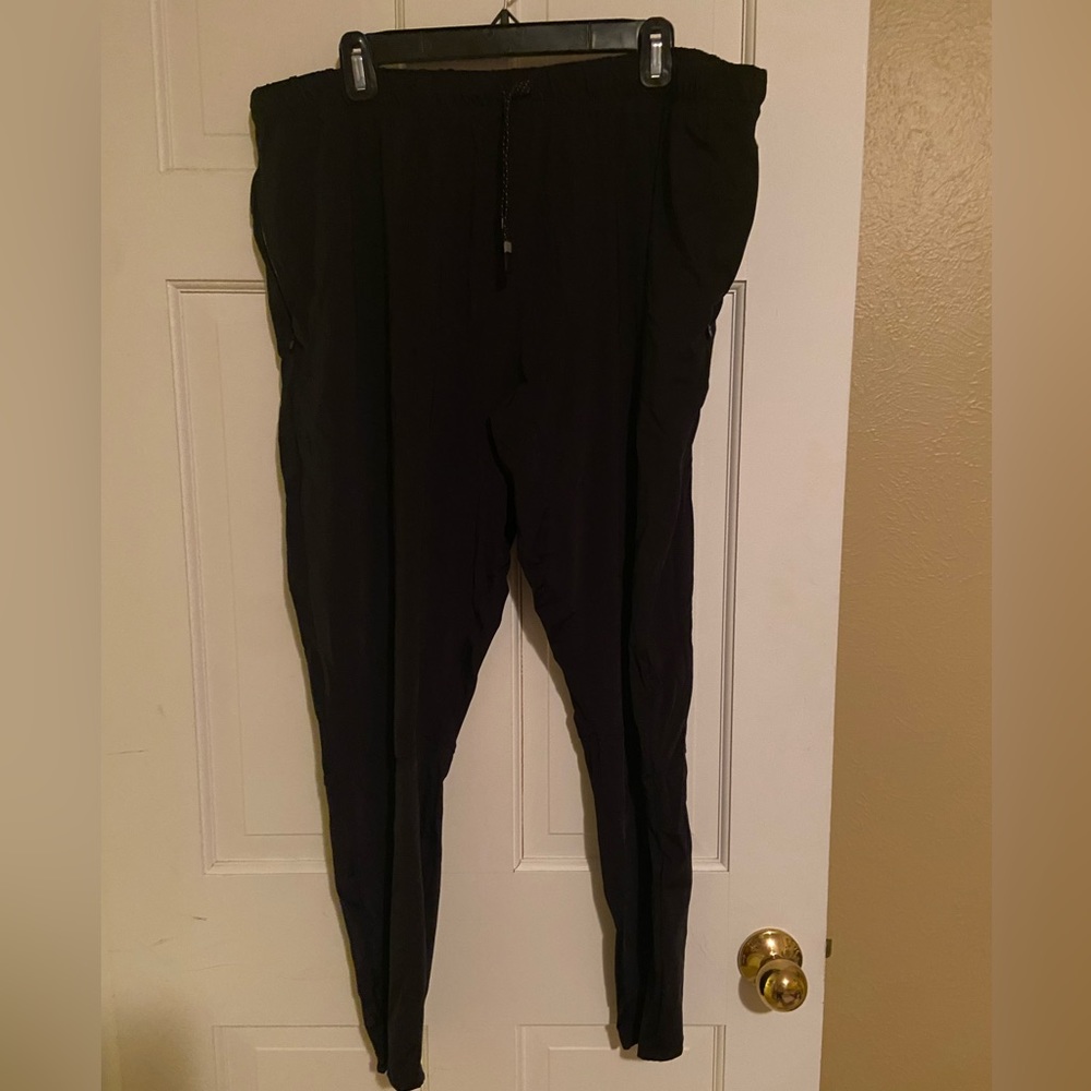 Fabletics joggers